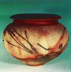 First Terra Sigillata pot made in 1987. Casuarina and rope markings.